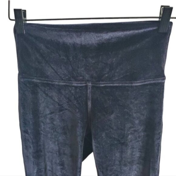 Lululemon Wunder Lounge High-Rise Black Velvet Tight Size 6 - Picture 3 of 7